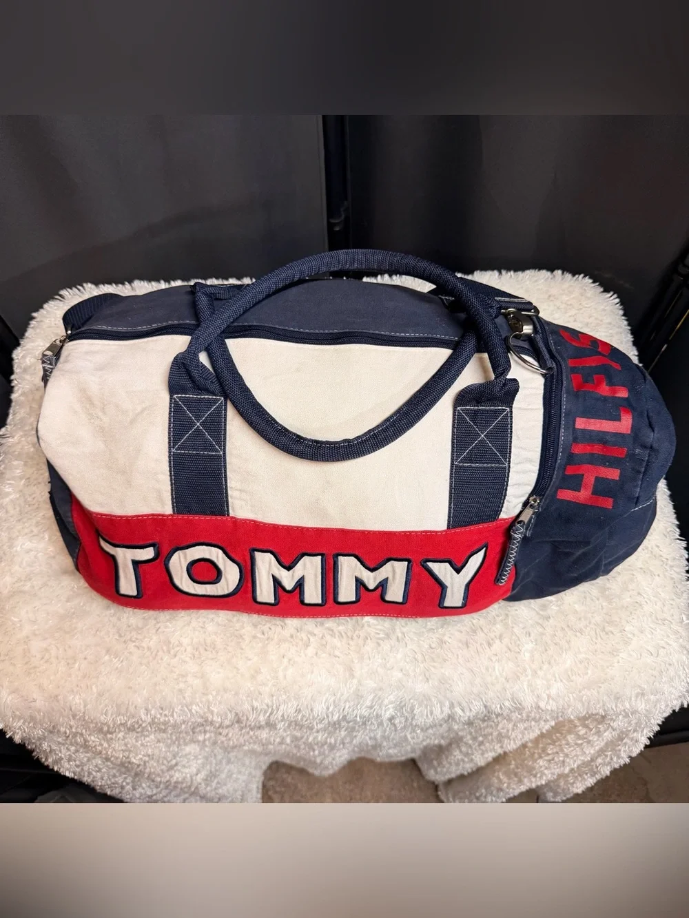 Tommy Hilfiger Bag 90s 00s Y2k Gym Work-out Sports Travel Carry-all Duffle